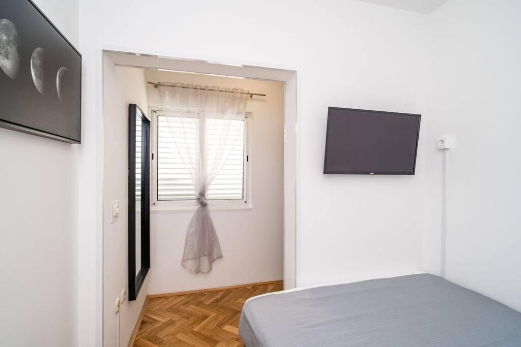Apartman Knego With Parking Dubrovnik Exterior photo