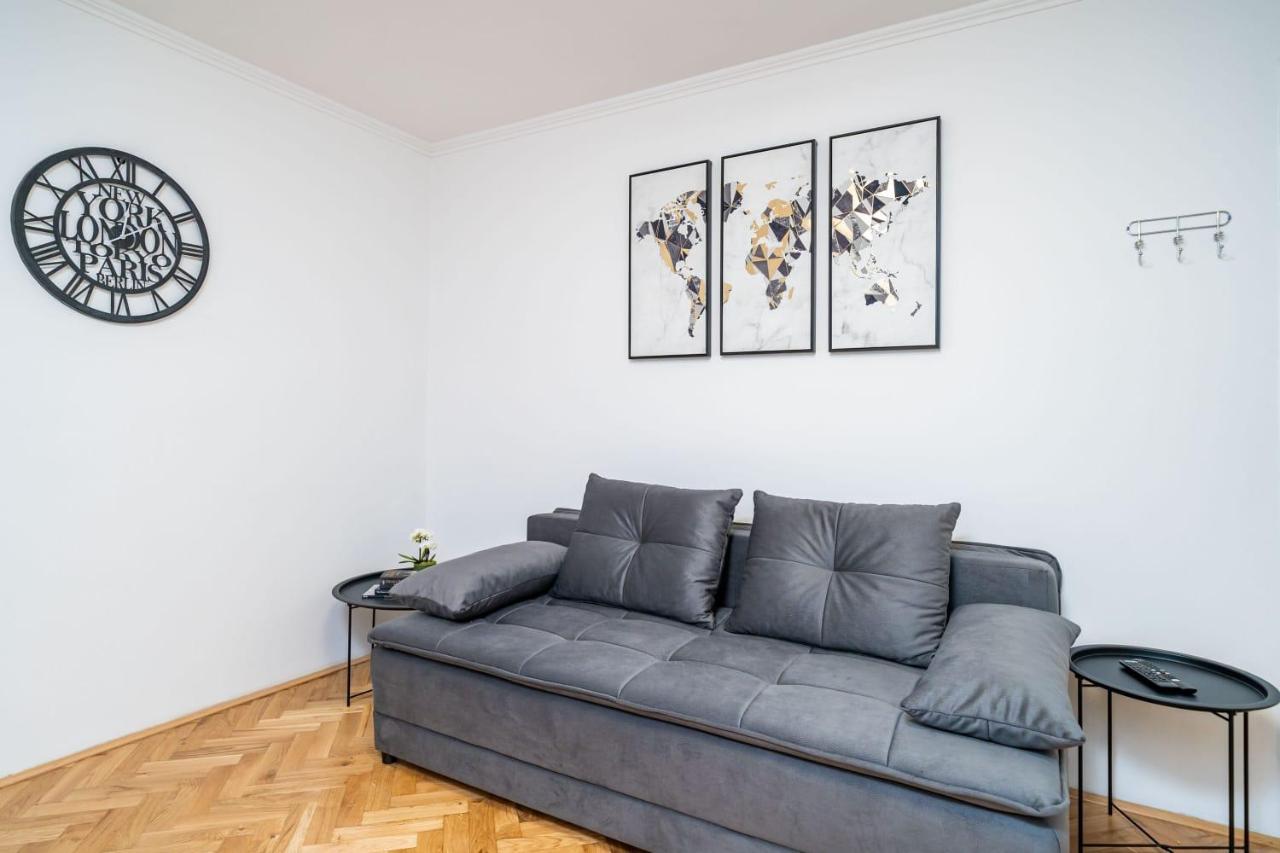 Apartman Knego With Parking Dubrovnik Exterior photo