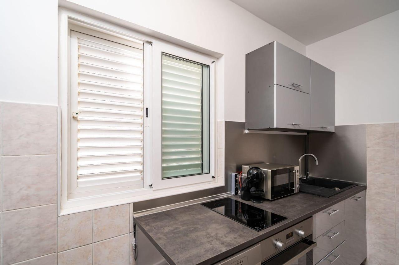 Apartman Knego With Parking Dubrovnik Exterior photo