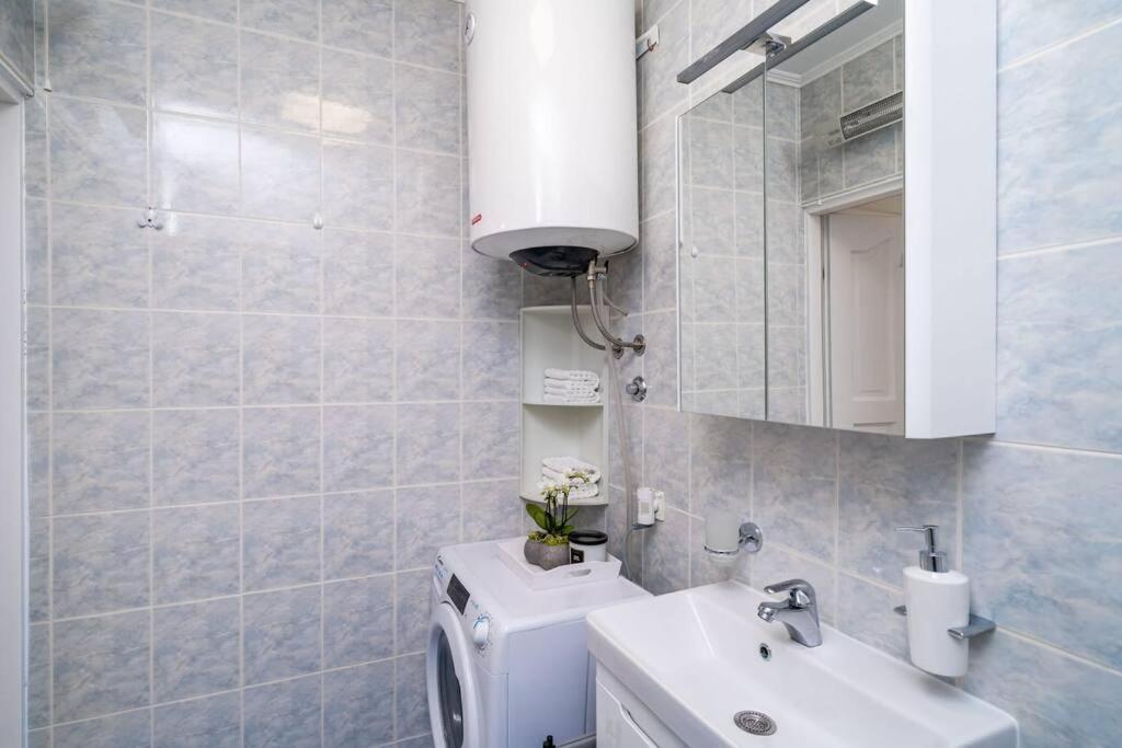 Apartman Knego With Parking Dubrovnik Exterior photo